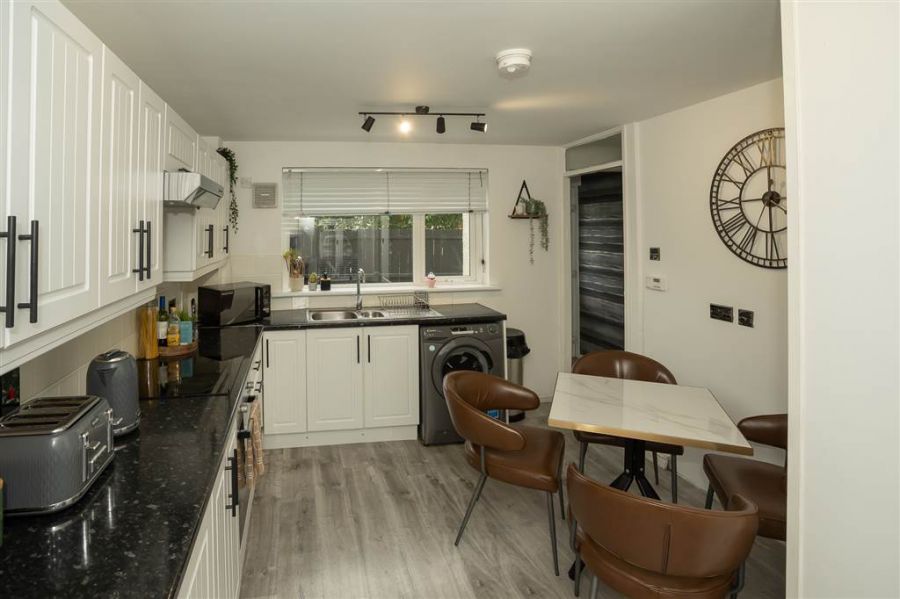 3 Willow Court