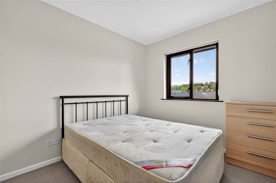 17 Lockside Court