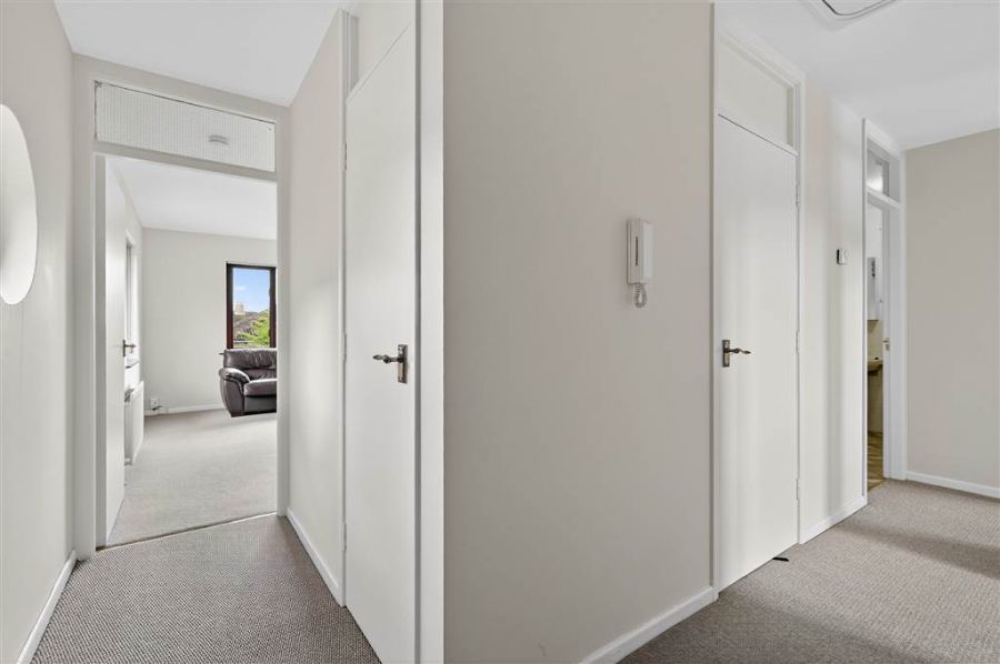 17 Lockside Court