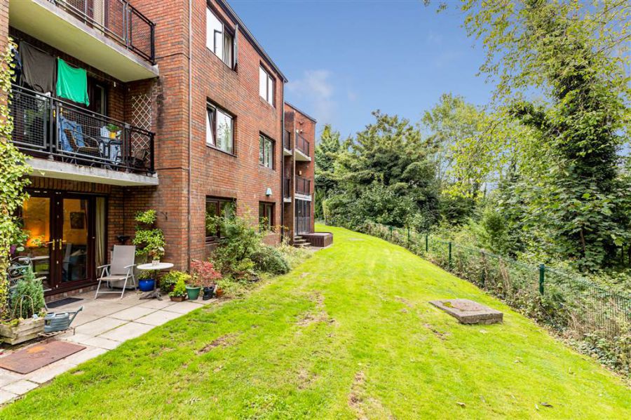 Knightsbridge, 7B Stranmillis Court