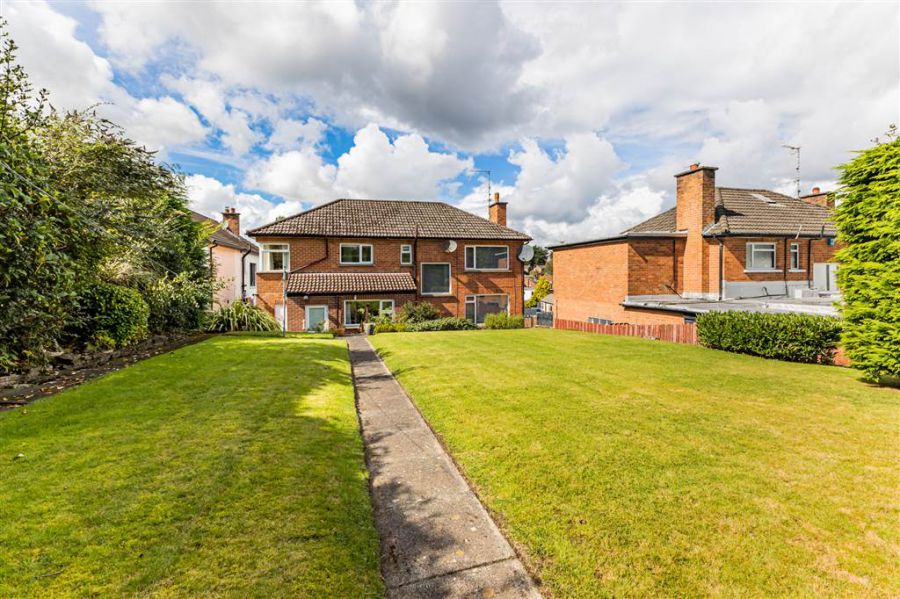 40 Knightsbridge Park