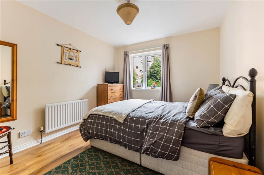 2B Windsor Mews