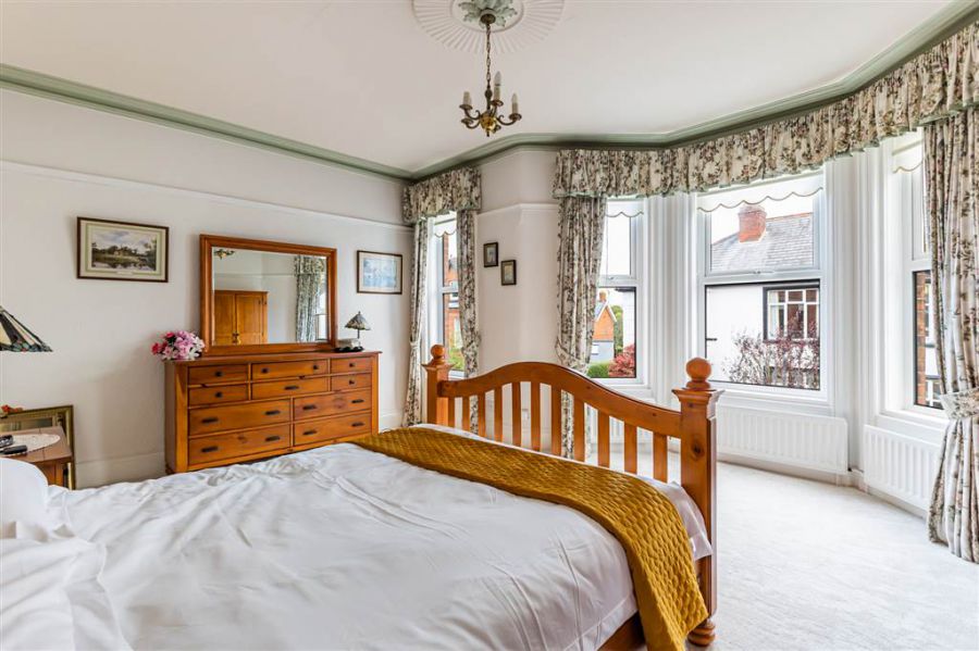 92 Marlborough Park Central 92 Marlborough Park Central