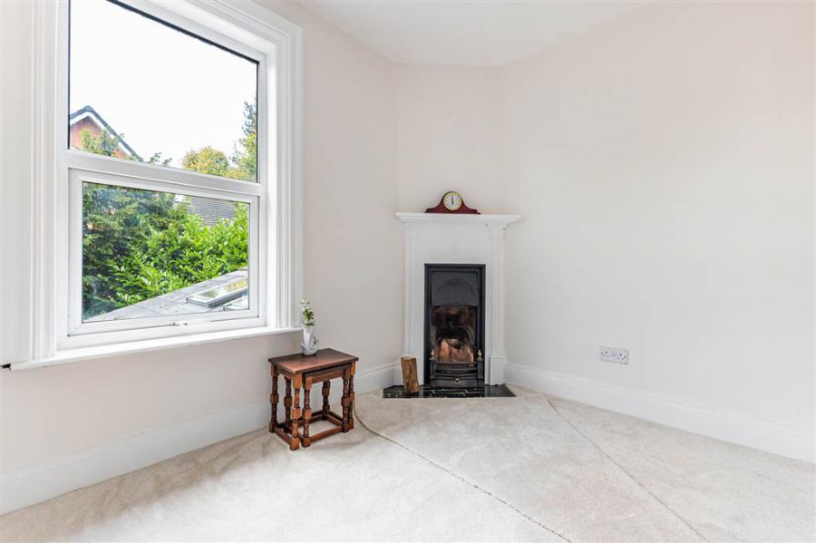92 Marlborough Park Central 92 Marlborough Park Central