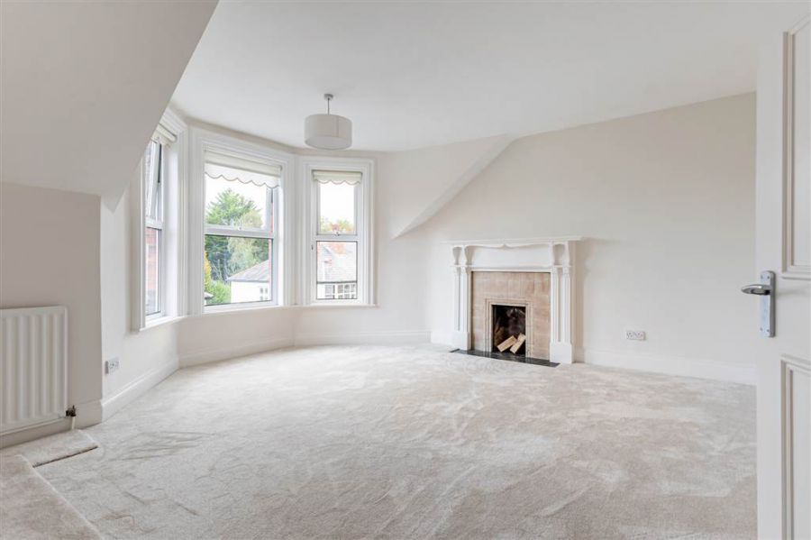 92 Marlborough Park Central 92 Marlborough Park Central