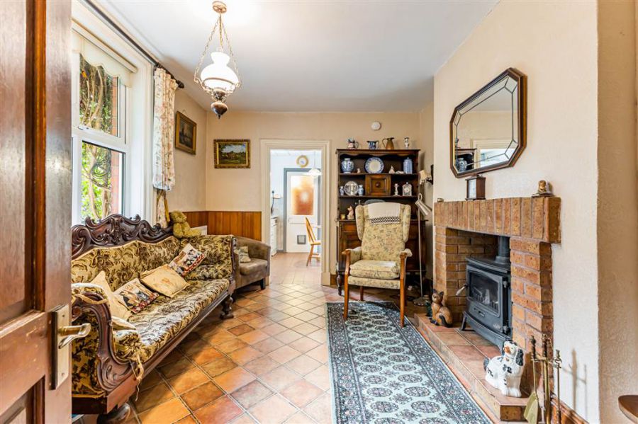 92 Marlborough Park Central 92 Marlborough Park Central