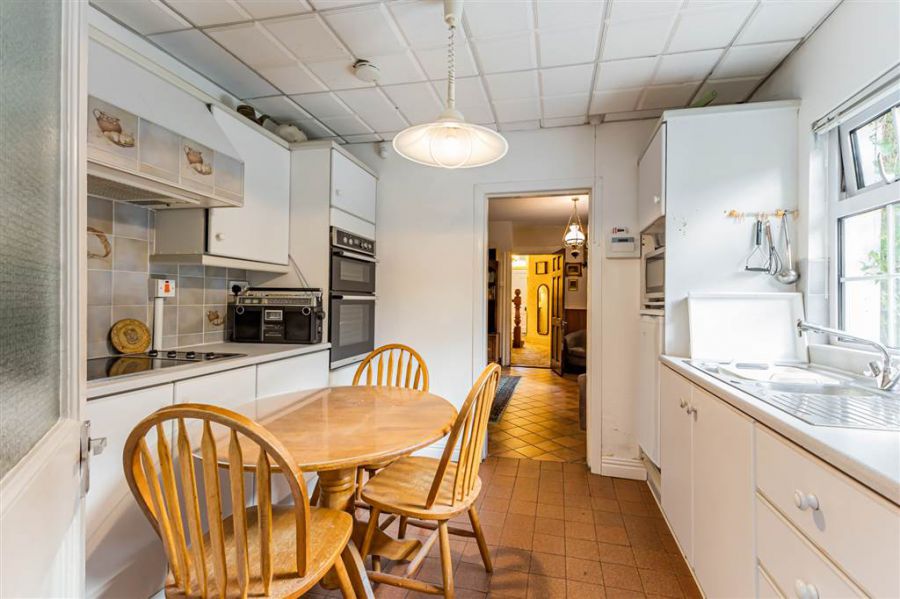 92 Marlborough Park Central 92 Marlborough Park Central