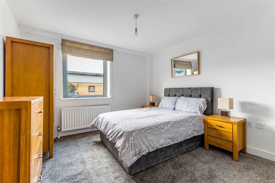 Apt 127  Victoria Place