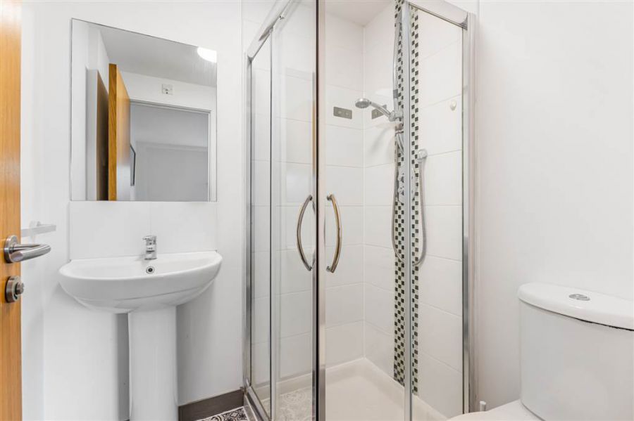 Apt 127  Victoria Place