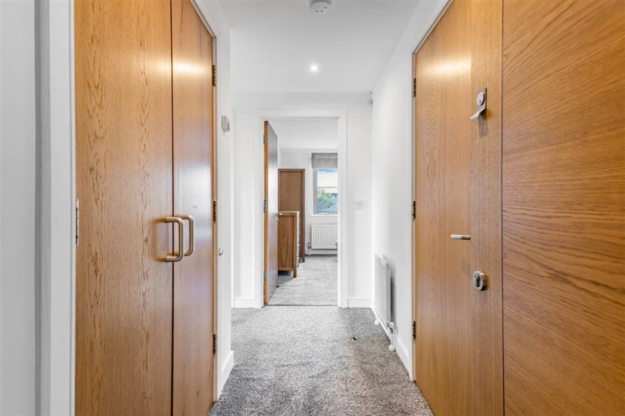 Apt 127  Victoria Place