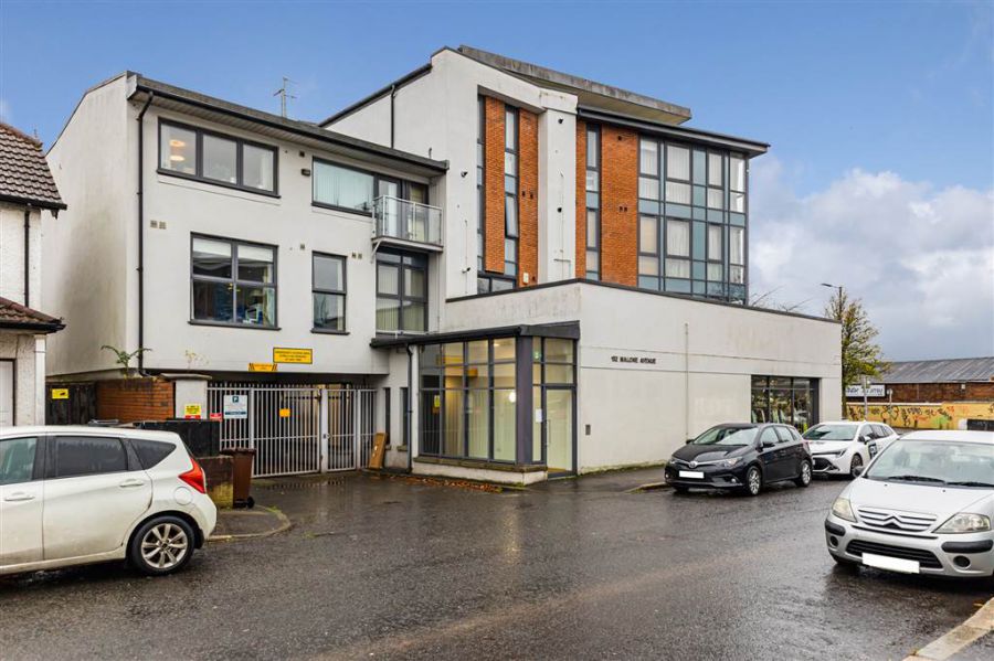 Apt 9 152 Malone Avenue