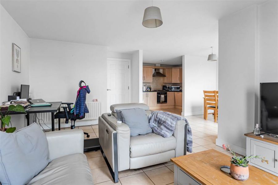 Apt 9 152 Malone Avenue