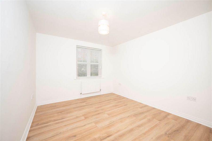 Elm House, Apt 3  Elm House