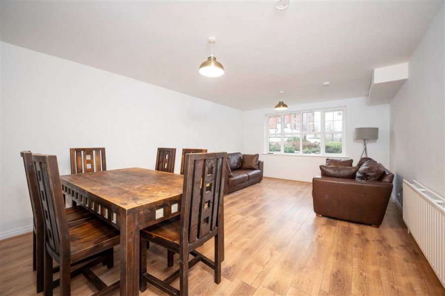 Elm House, Apt 3  Elm House