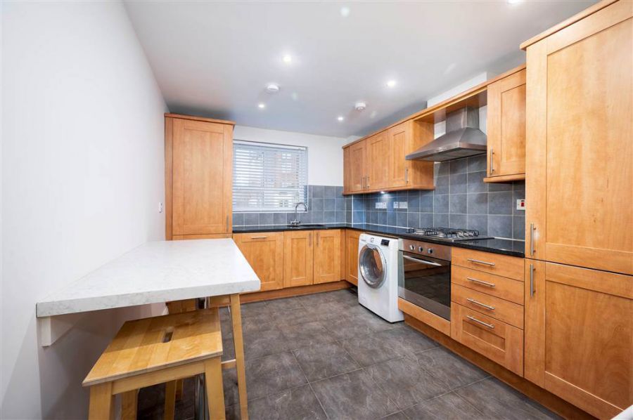 Elm House, Apt 3  Elm House