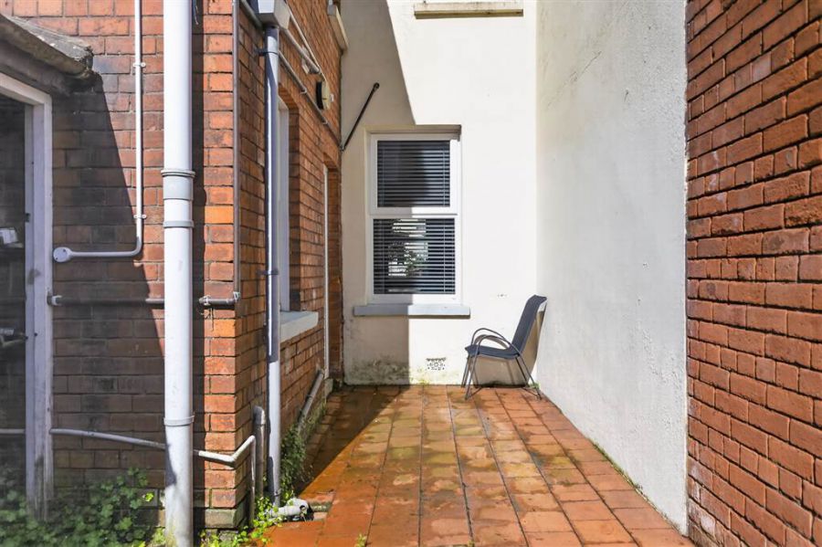 60 Kimberley Street