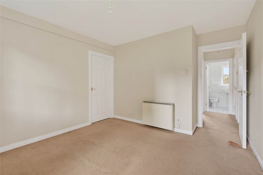 39 Ardenlee Crescent