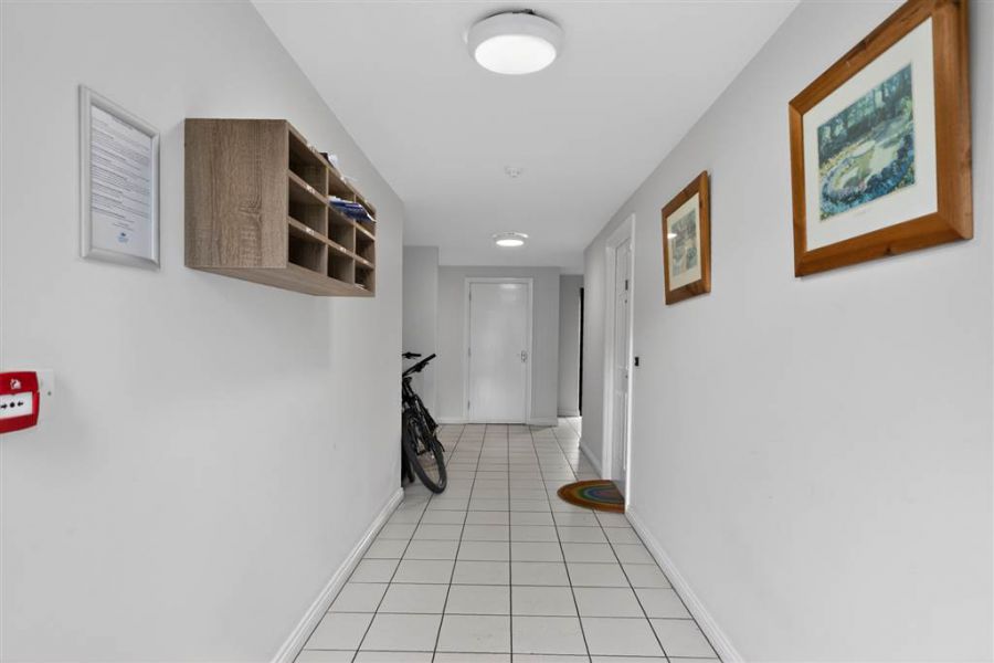 Elm House, Apt 4 2 Beech Heights