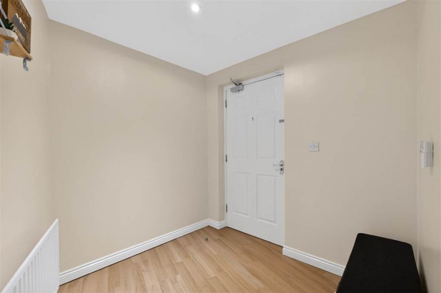 Elm House, Apt 4 2 Beech Heights