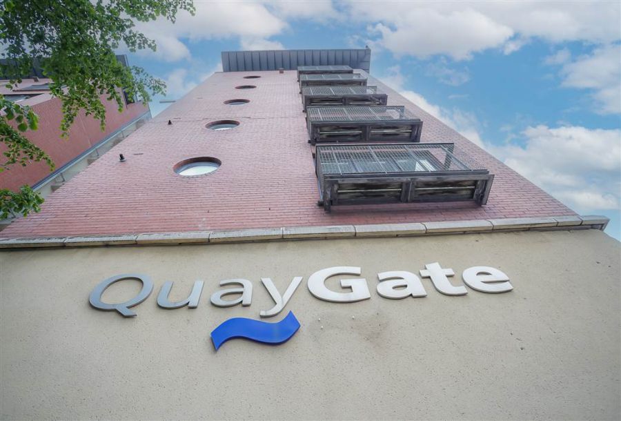 Apt 45 Quay Gate