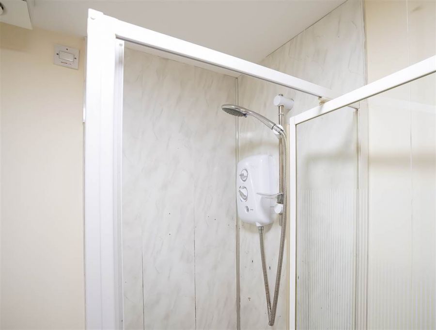 Apt 45 Quay Gate