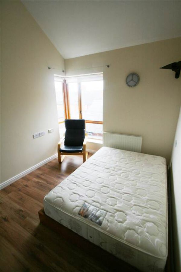 3, 94 Stranmillis Road