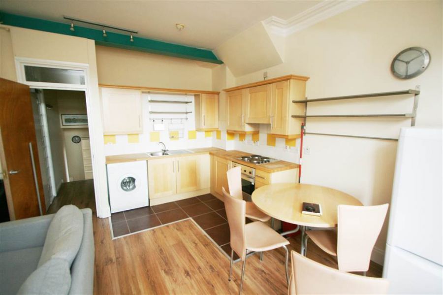 3, 94 Stranmillis Road