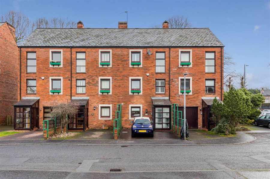 10 Malone Manor, Malone, Belfast, BT9 6SR