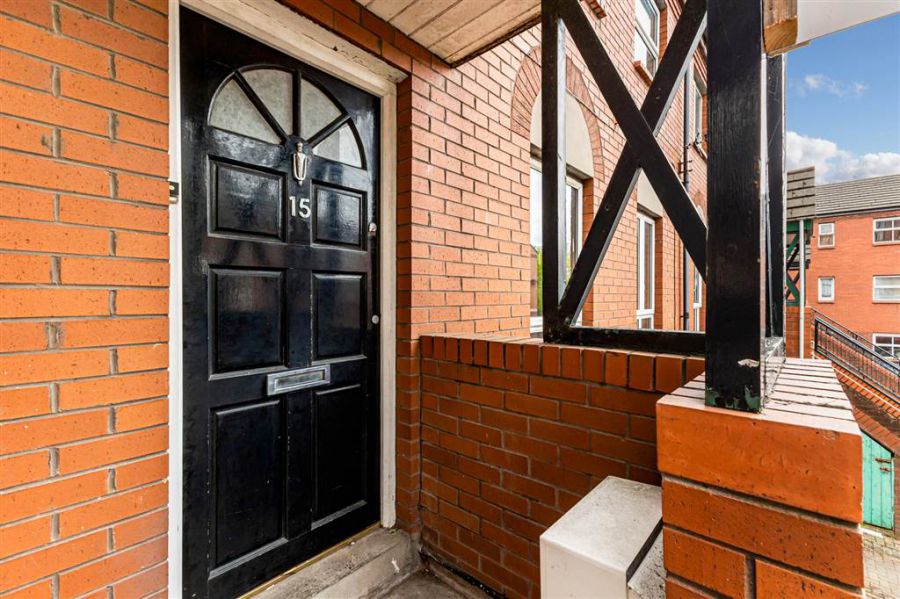 15 Ashburne Place