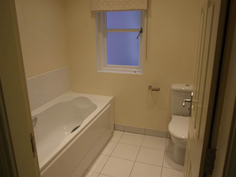 7 Danesfort Park West