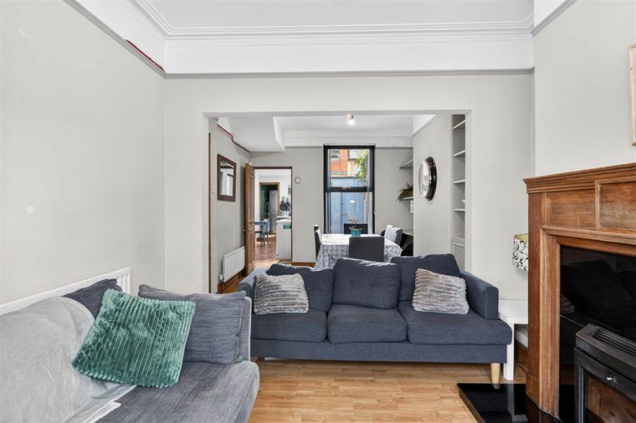 41 Sandhurst Drive