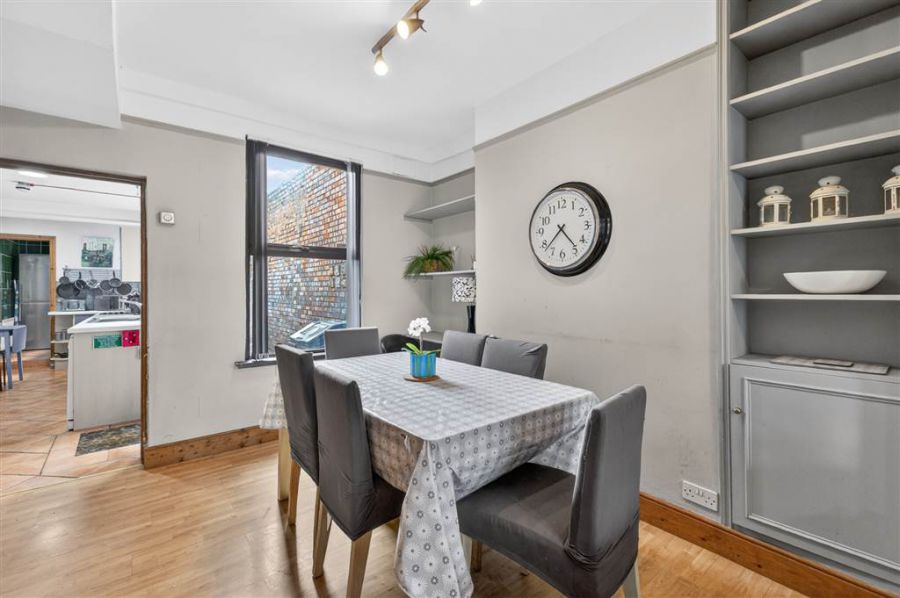 41 Sandhurst Drive