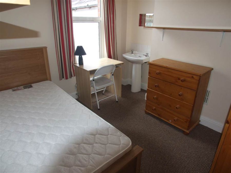 24 Stranmillis Gardens