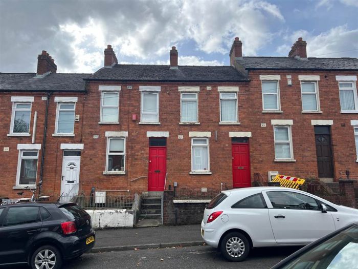 83 Carmel Street, holylands, belfast, BT7 1QF