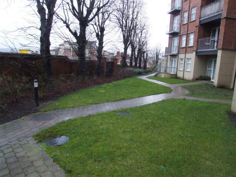 31 Bell Towers South