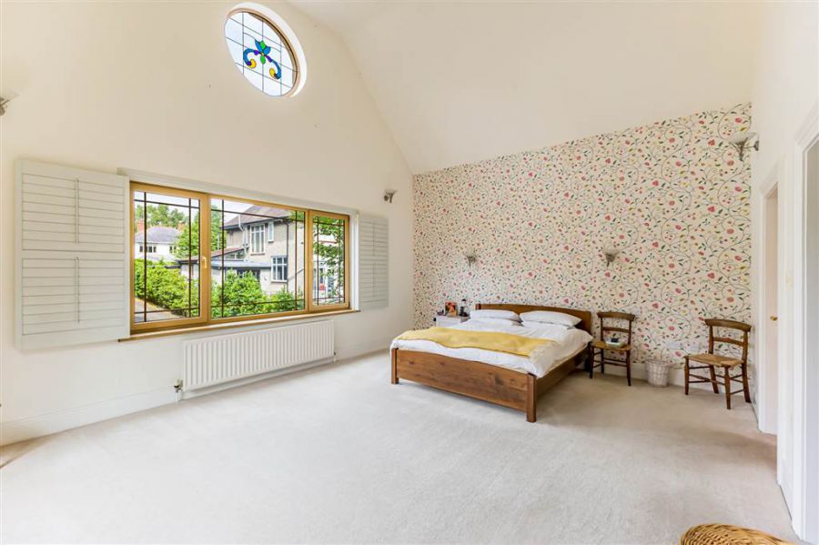 27a Deramore Park