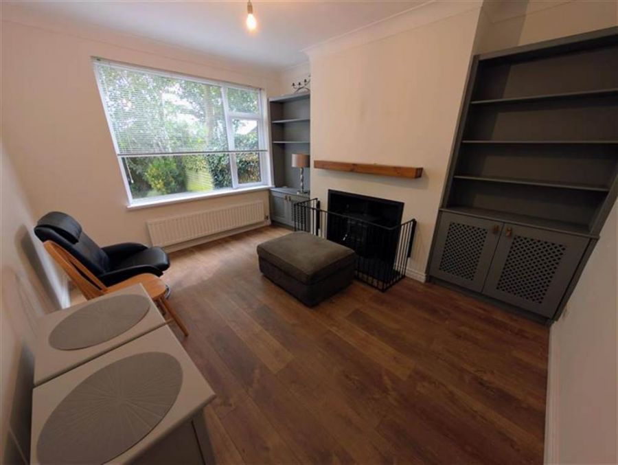 60 Sandhurst Drive