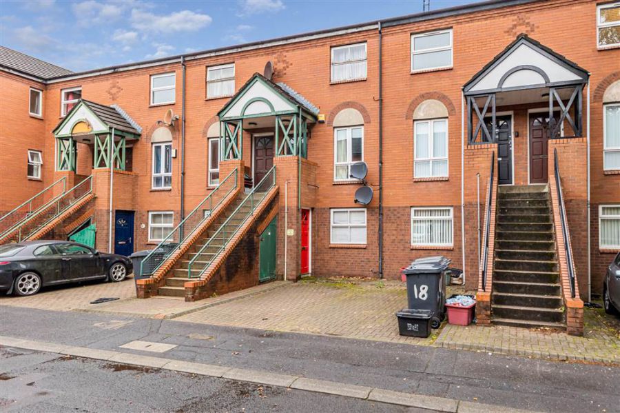 8 Ashburne Place