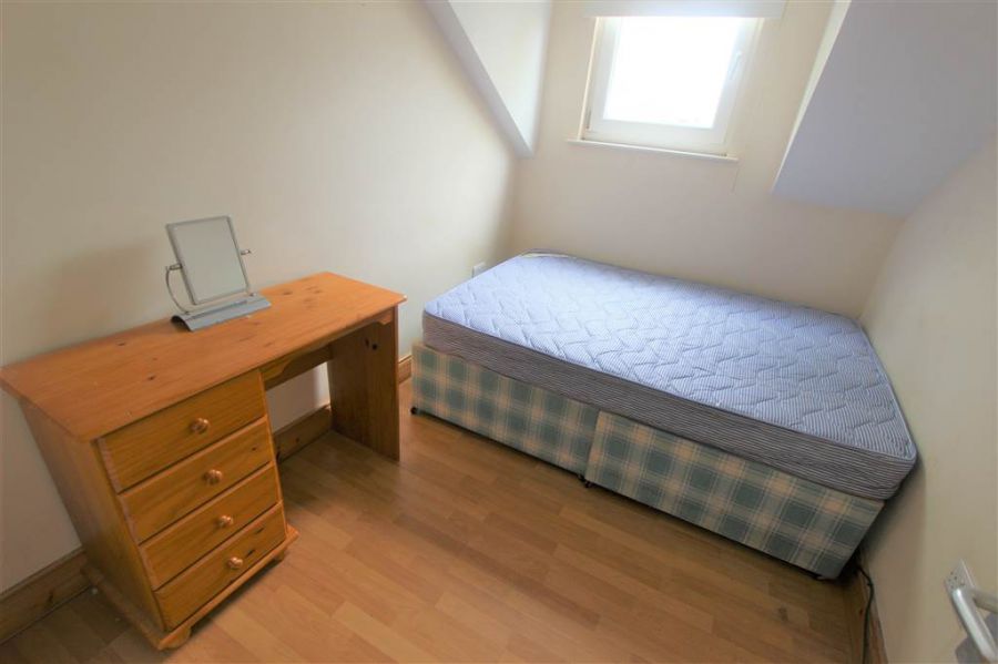 Apt 2 45 Rugby Avenue