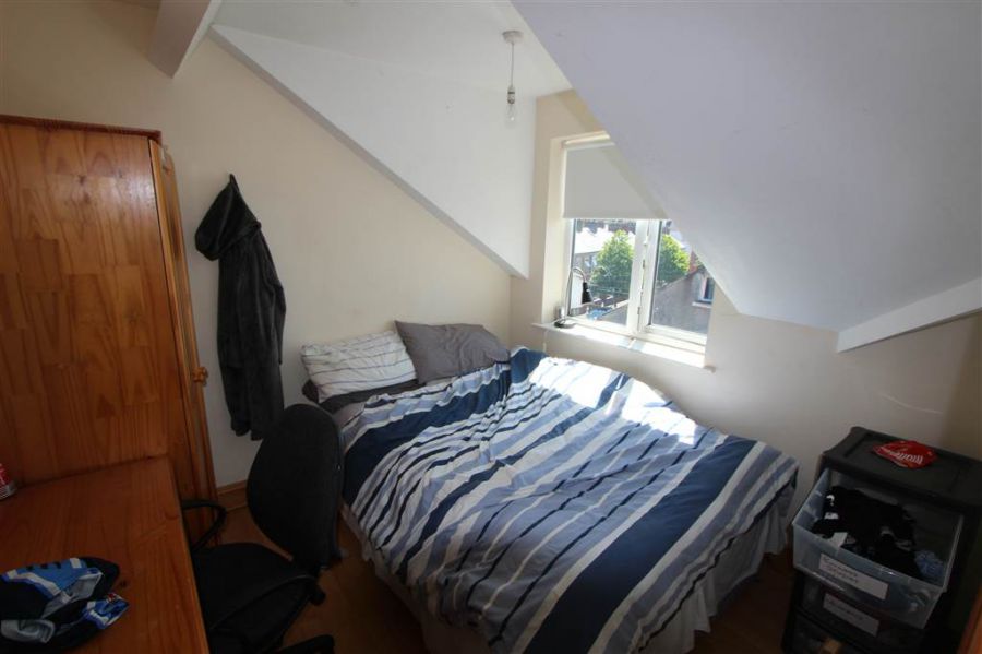 Apt 2 45 Rugby Avenue