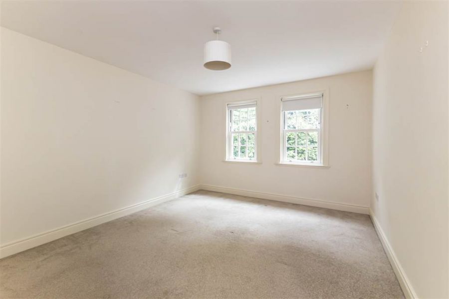 2 Danesfort Park Court