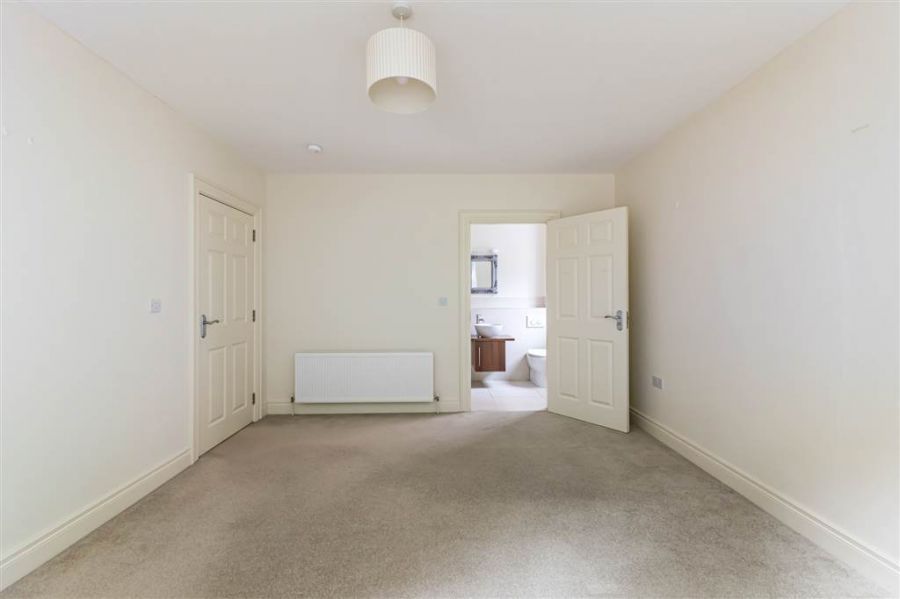 2 Danesfort Park Court