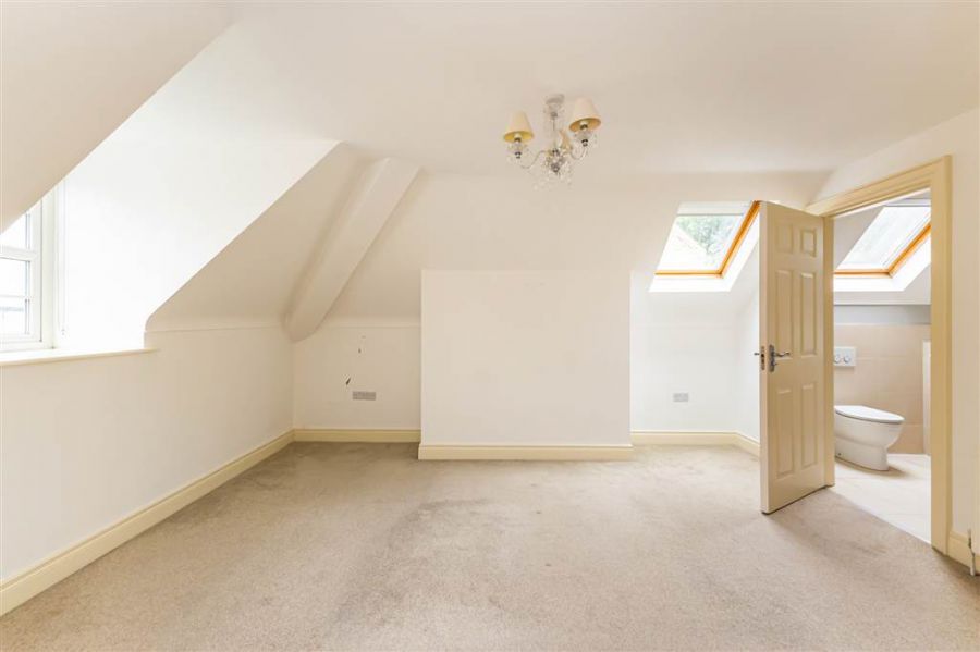 2 Danesfort Park Court