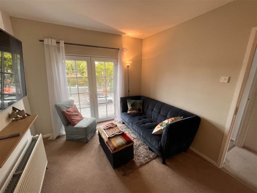 33 Lockview Road