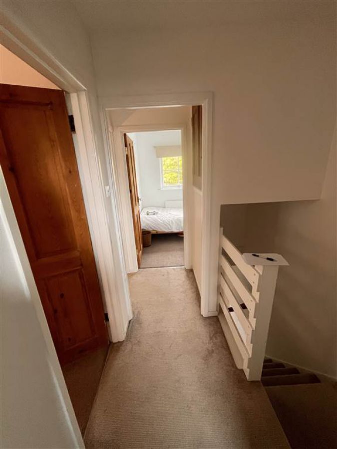33 Lockview Road