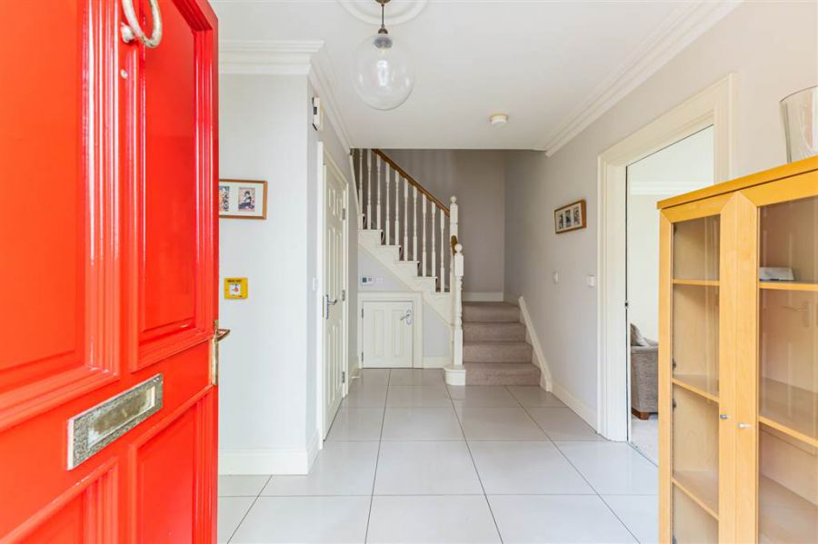 8 Danesfort Park North