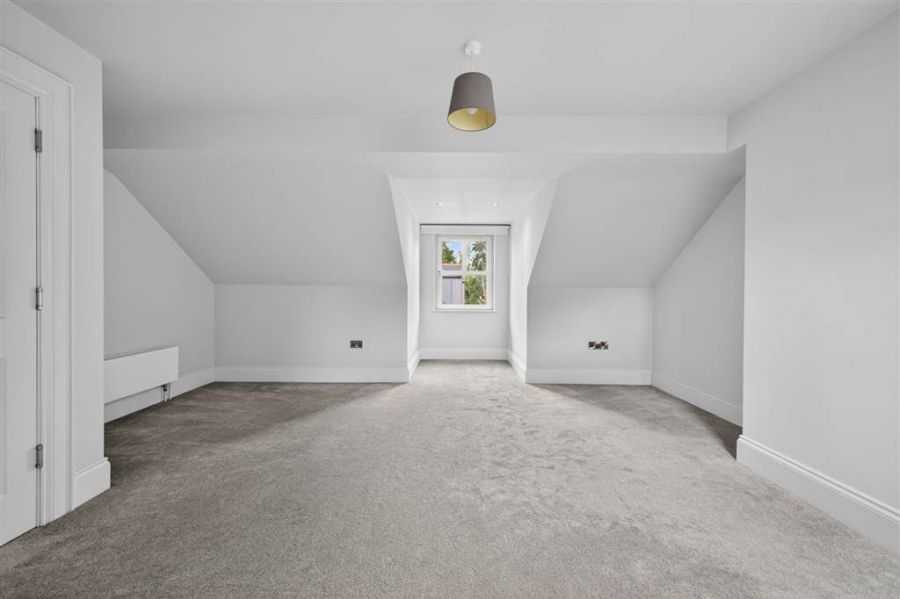 4 Montpelier Park