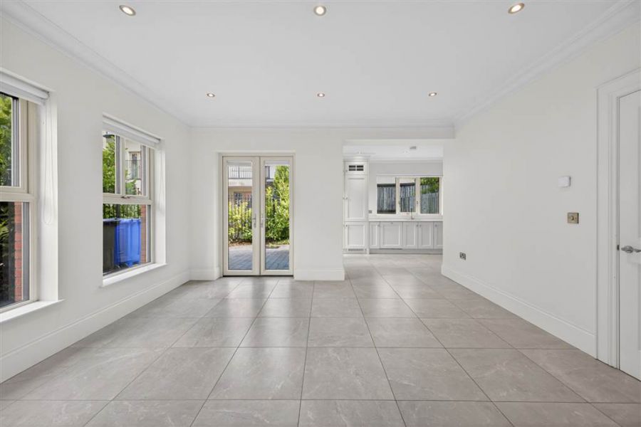 4 Montpelier Park