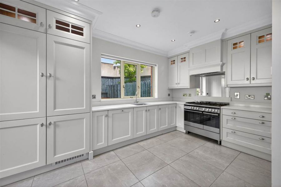 4 Montpelier Park