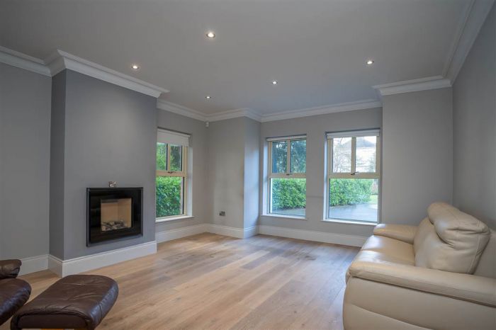 11 Montpelier Park